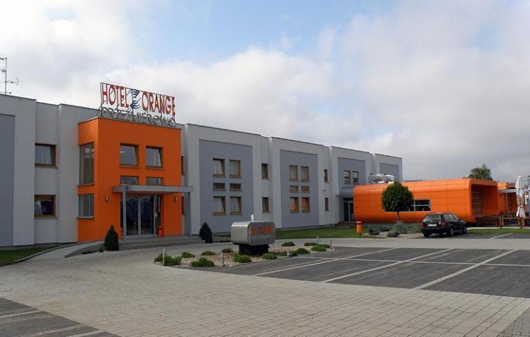 Hotel Orange Przezmierowo Exterior photo